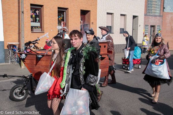 049-kg-rosenmontag-20236485C29D-E8D7-70AA-5597-F1F66FAB7123.jpg