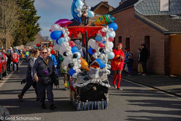063-kg-rosenmontag-202362A0B342-FA64-D9D4-3A3B-86CCF6B0B460.jpg