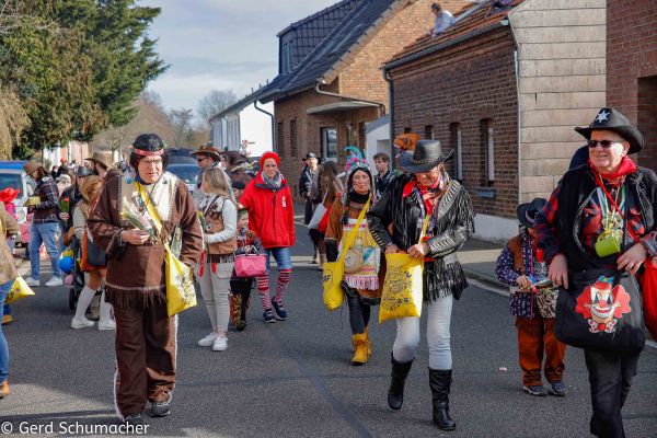 067-kg-rosenmontag-2023FEF1464B-C7F1-C6DF-5684-EB74A3712394.jpg