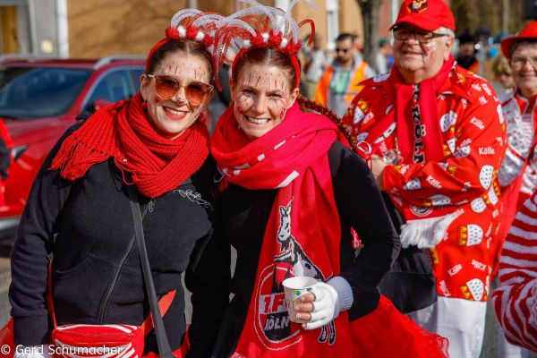 093-kg-rosenmontag-202353D15E53-A53E-BBE8-7915-85EA02573422.jpg