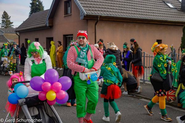 113-kg-rosenmontag-20236650DE6A-7161-C209-4B7B-54F07B90B5AE.jpg