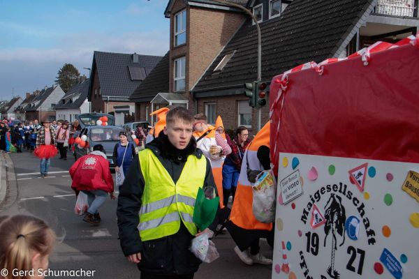 163-kg-rosenmontag-202390772B2A-55E4-F92A-7EB2-1ED759CBE41A.jpg