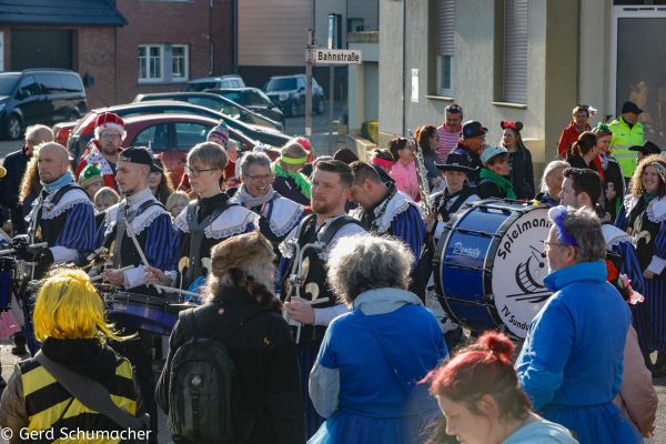 200-kg-rosenmontag-2023C3D62338-0A9D-7862-1734-5F30FA34C861.jpg