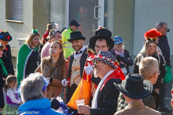 204-kg-rosenmontag-2023157B1881-FD0B-74F6-1856-456C0D0E2FC7.jpg