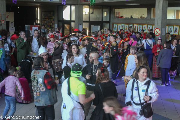 224-kg-rosenmontag-2023DE4D4AFF-B164-26C6-1D7A-4A52F3F42D23.jpg