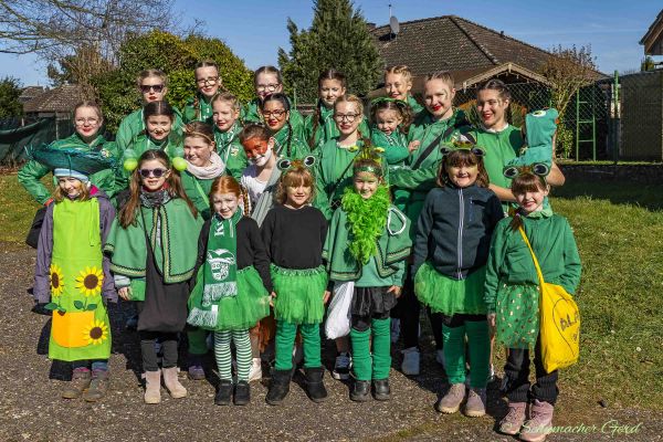 rosenmontag-buir-2025-0152F96A502-2268-0728-C657-9C7AEBFF5BE1.jpg