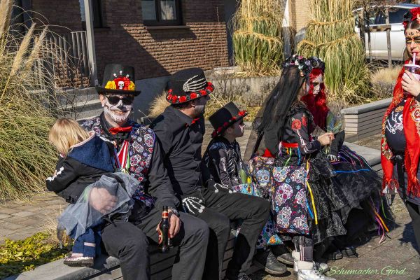 rosenmontag-buir-2025-019F60F8B35-D58B-429A-65E2-D1EEF473EE36.jpg