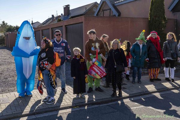rosenmontag-buir-2025-03018365206-F941-0BFB-CD6E-697445ECACFE.jpg