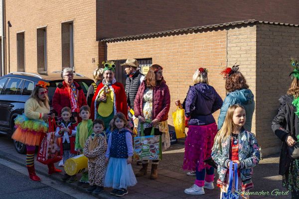 rosenmontag-buir-2025-033400A6C57-9108-E6E9-3242-40ED5FB15D2B.jpg