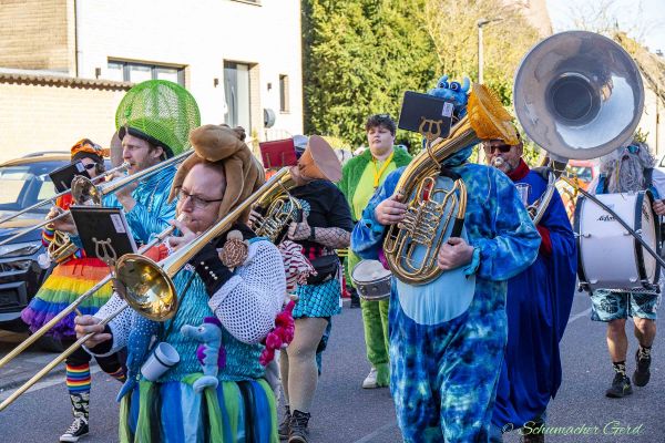 rosenmontag-buir-2025-038A4350376-E394-8D6A-210A-9A5B11C7B3CF.jpg