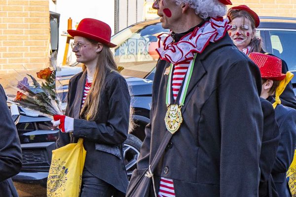 rosenmontag-buir-2025-08448973EB3-77F1-EA32-69A4-E4FB630026CB.jpg
