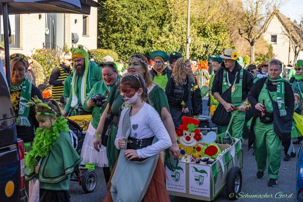 rosenmontag-buir-2025-0927ACDD836-742F-41F9-E61E-6DCA84C19769.jpg