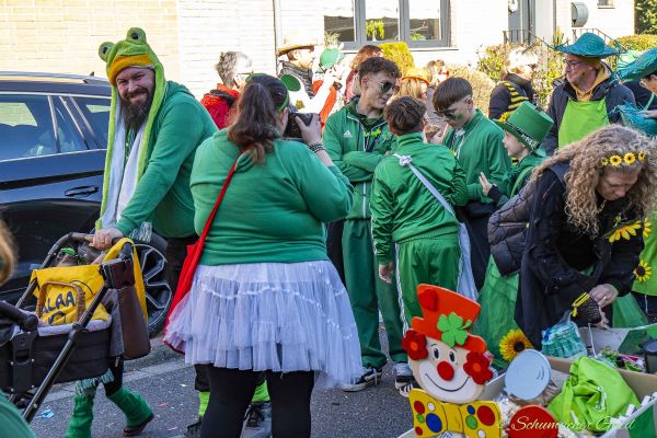 rosenmontag-buir-2025-0956007FA1F-088E-1FAB-0D9D-37A833093BA0.jpg