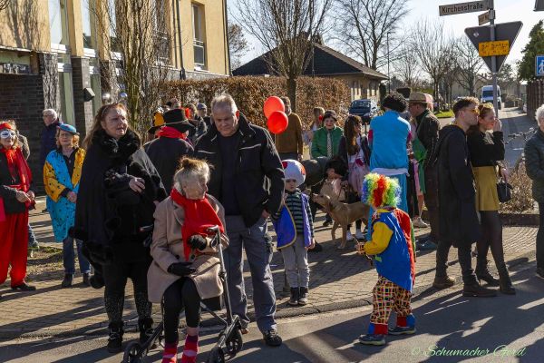 rosenmontag-buir-2025-115AE820A06-D861-1ECE-CE79-291B5AC39BA2.jpg
