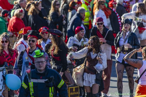 rosenmontag-buir-2025-1830F60CB18-6D0F-1BF4-9878-4B886CB6C560.jpg