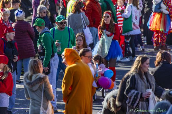 rosenmontag-buir-2025-196EE79C182-90ED-B196-54BE-A202577E0074.jpg