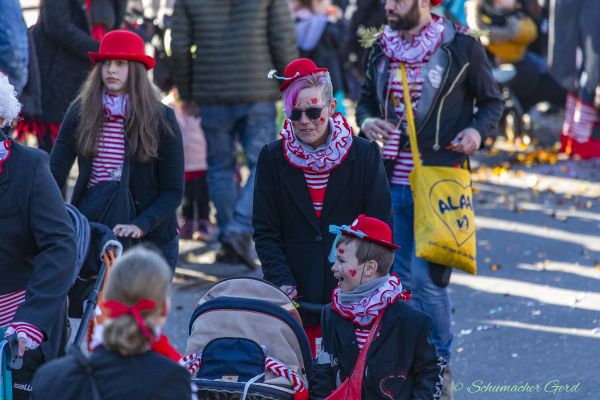 rosenmontag-buir-2025-206C2895A37-3EBD-D0F8-F68C-3E835834DCF7.jpg