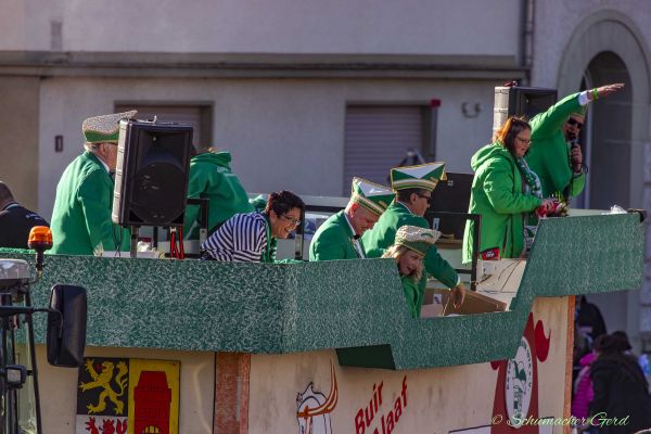 rosenmontag-buir-2025-218367FAA6B-0D3D-C17B-7050-0E4D6AD9DE8E.jpg
