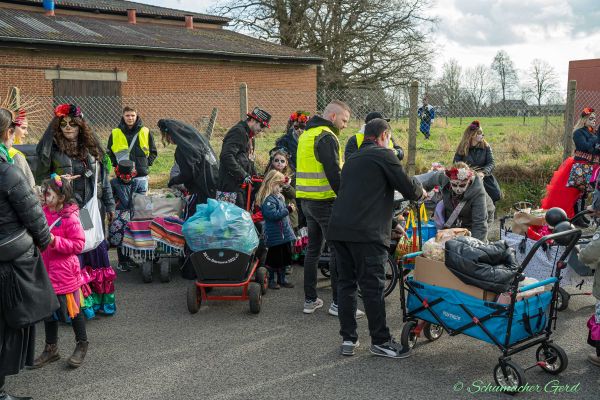 rosenmontag-kg-2024-023BD927E58-6A81-3116-DFF3-AFD2BE7F8D9E.jpg