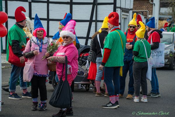 rosenmontag-kg-2024-0301A23D3F6-8F4F-B149-4C89-03066631B6FD.jpg