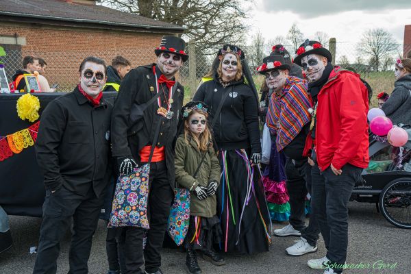 rosenmontag-kg-2024-046BA1BBD5C-4A20-35FC-85D8-2675EC4B9E29.jpg