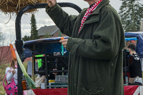 rosenmontag-kg-2024-048773181C7-F730-B715-AC31-20CEBC1F0762.jpg