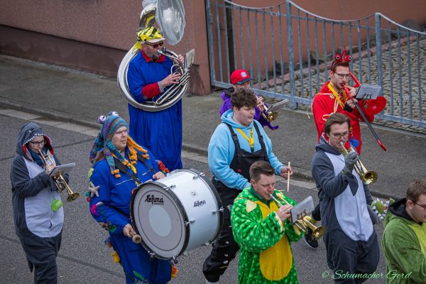 rosenmontag-kg-2024-0688B94DFF6-E5AE-0844-0B70-80360D0004BE.jpg