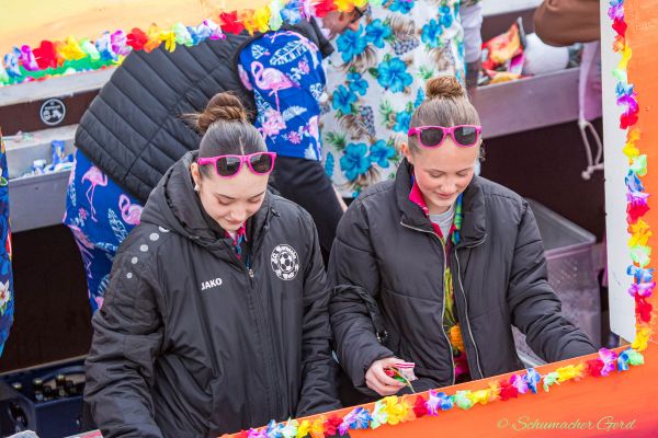 rosenmontag-kg-2024-096C6FFA34E-0A6F-35F9-49BA-FA942C4907B8.jpg
