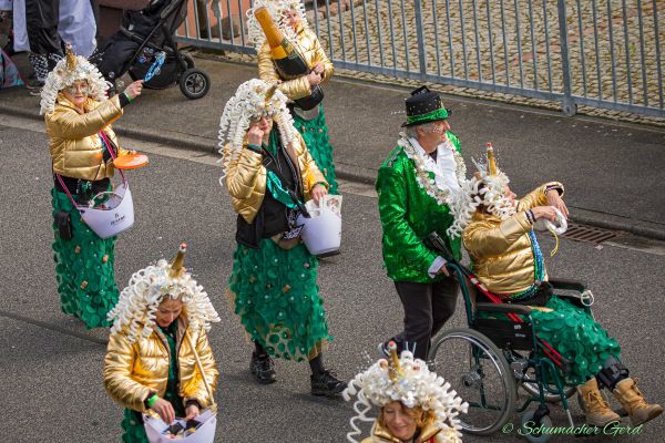 rosenmontag-kg-2024-105990A0202-37D3-B8DF-6335-C54725F877B9.jpg