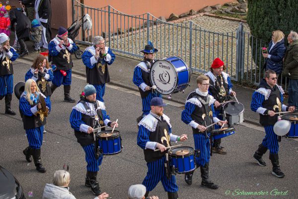 rosenmontag-kg-2024-10868DADB35-7397-ACAD-E585-43417D589867.jpg