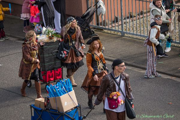 rosenmontag-kg-2024-1212736315C-26BA-0FE0-F1EA-1CB761FC8098.jpg