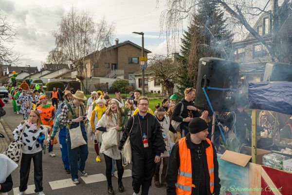 rosenmontag-kg-2024-151FB9714DD-D5A6-493F-60D5-3BCF80562587.jpg