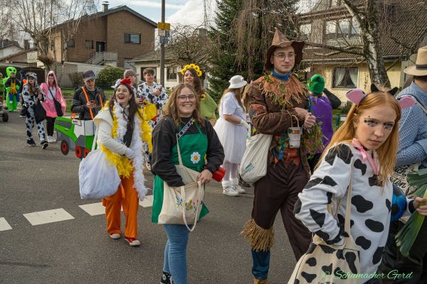 rosenmontag-kg-2024-1535ADE642F-562D-AF20-3319-EE7AA3CBC2C2.jpg