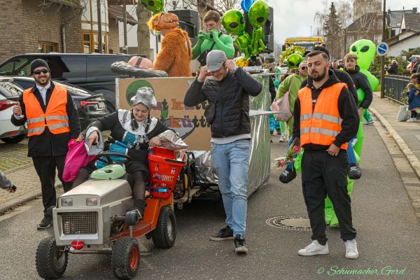 rosenmontag-kg-2024-15621C14151-A7C8-BBCC-796A-272CE254785B.jpg