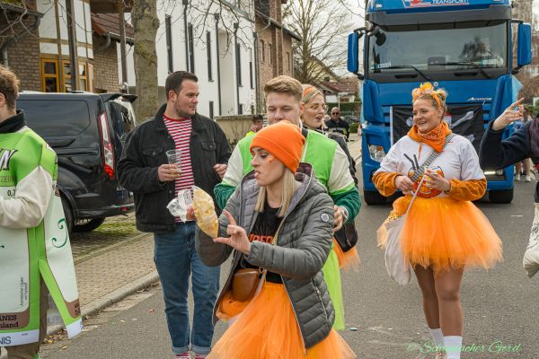 rosenmontag-kg-2024-183BFD08FE0-BD1B-8B88-5E42-BEC3B584962A.jpg
