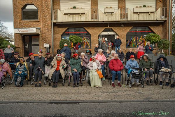 rosenmontag-kg-2024-21192542F34-2D26-054F-15EC-D20DAC1D197D.jpg