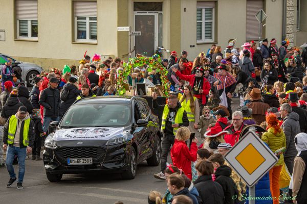 rosenmontag-kg-2024-2267DF878D1-2C93-A848-3DDF-B5BCA3D1484F.jpg