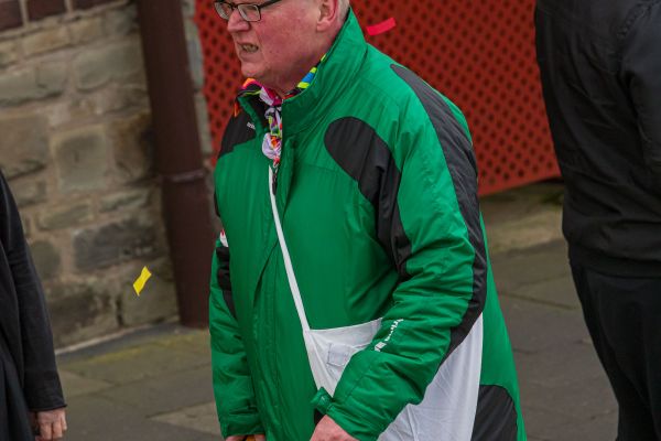 rosenmontag-kg-2024-23452753AEF-D2AE-E16F-BB39-439C1C6E3E7D.jpg