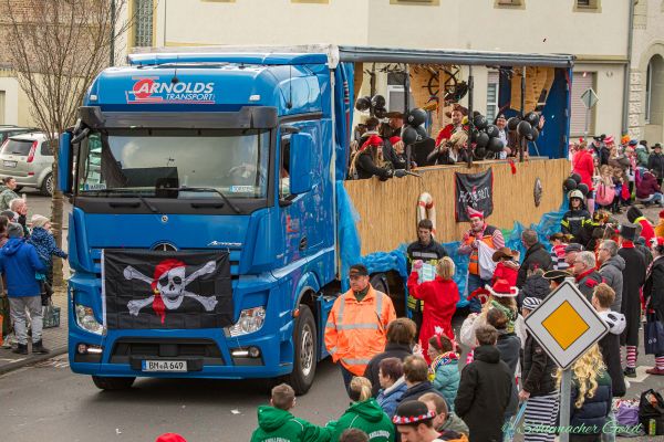 rosenmontag-kg-2024-250DB262E53-363F-DA54-F402-FE51B65FC168.jpg