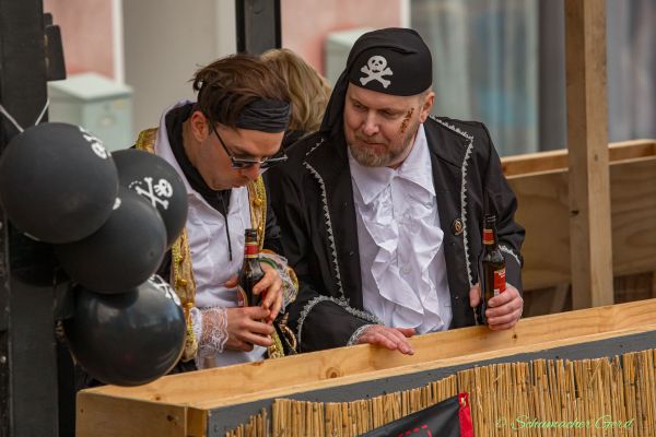 rosenmontag-kg-2024-25470BC9525-B5B5-3715-7350-EA784B7E60A2.jpg