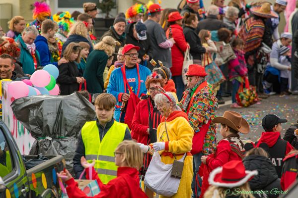 rosenmontag-kg-2024-260E2D77372-FA7F-0E0C-0F33-E1D12A5AC180.jpg