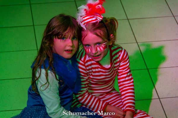 rosenmontagszug-buir-1630599A0EA-E7A0-D0D1-C2C7-4DF8121B75F8.jpg