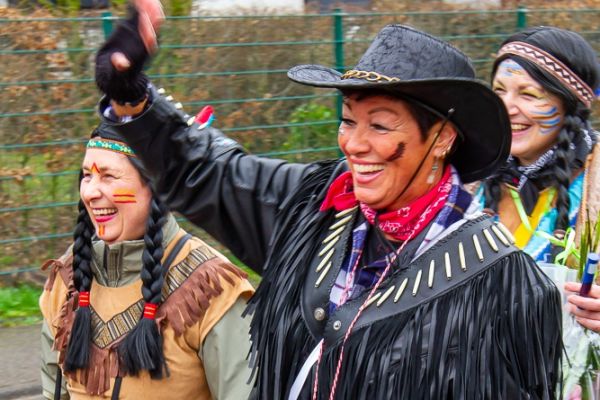 rosenmontagszug-buir-51254E8C96-8505-657F-308E-0A0F48AEB7DA.jpg