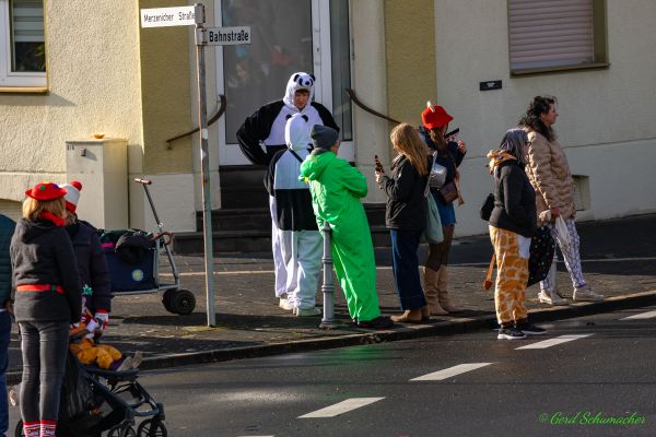 rosenmontagszug-kg-2026-10188425586-F758-C759-AA2E-90D7BCEC08D7.jpg
