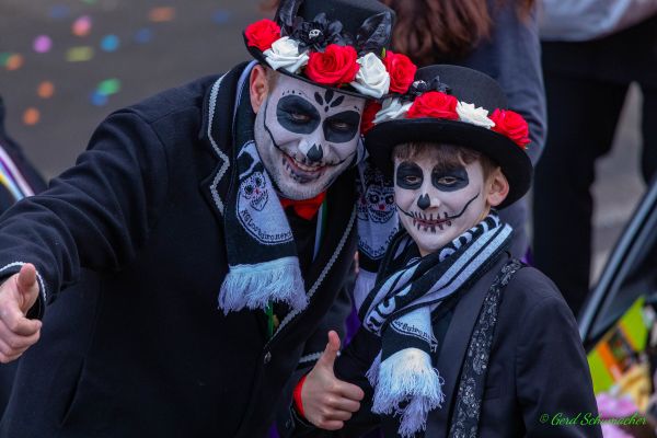 rosenmontagszug-kg-2026-161E2F894C5-5F10-131E-1B8F-E5BCB8045761.jpg