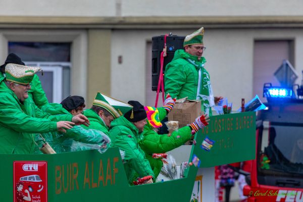 rosenmontagszug-kg-2026-20865C828A9-20F4-8BC1-504A-9775B991E440.jpg