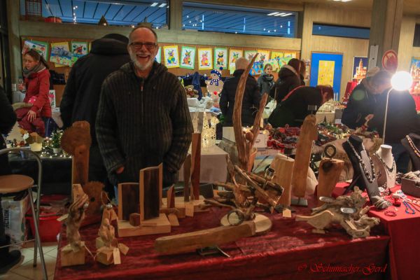 kg-weihnachtsmarkt-2022-252BC56C77-69E1-0DAA-713D-DF27E9BD2FEF.jpg