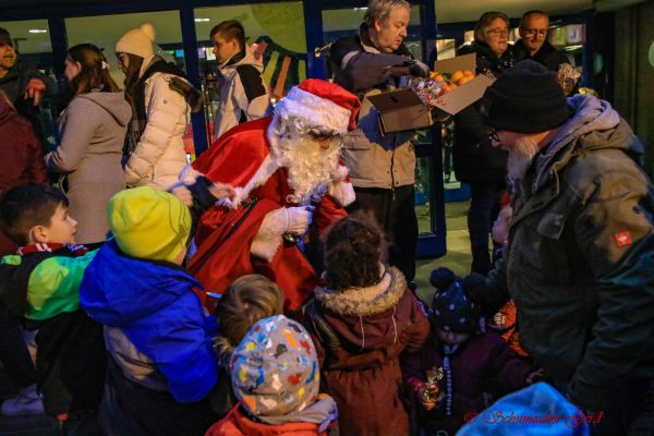 kg-weihnachtsmarkt-2022-56319181D6-4225-AA4C-B43C-A6EF295CB6DF.jpg