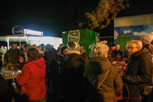 kg-weihnachtsmarkt-2022-687830FA1A-49DE-5DBE-AC86-945708AF481D.jpg
