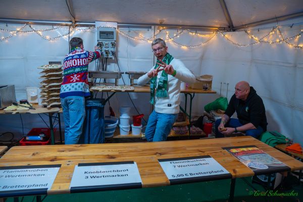 kg-weihnachtsmarkt-2025-0045BD70192-4256-D294-6378-D62B9325B1EE.jpg